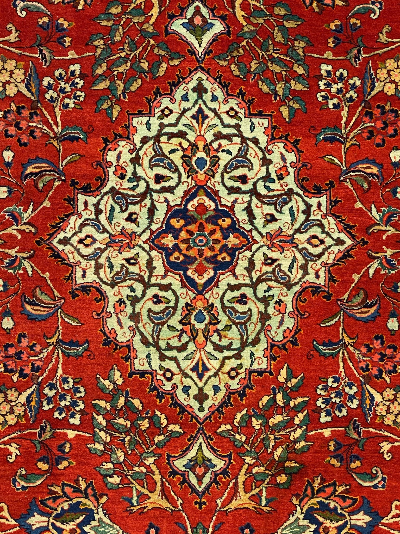 Antique Sarok Carpet 