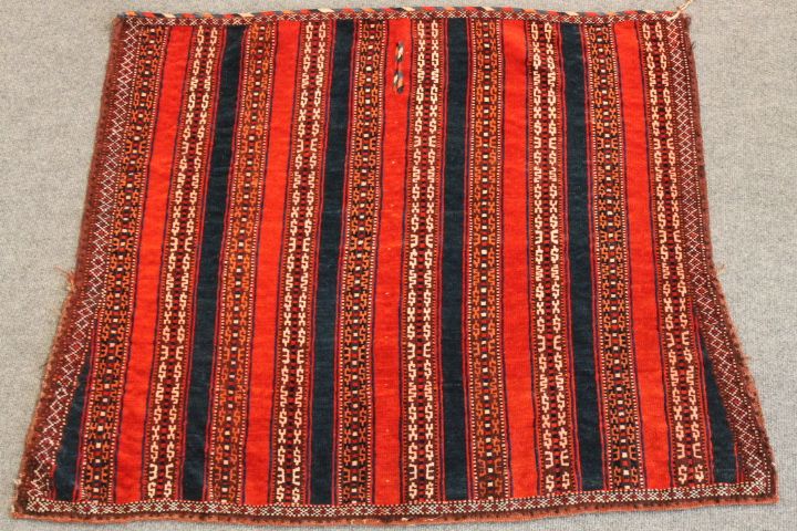 Antique Yamut Hours Back