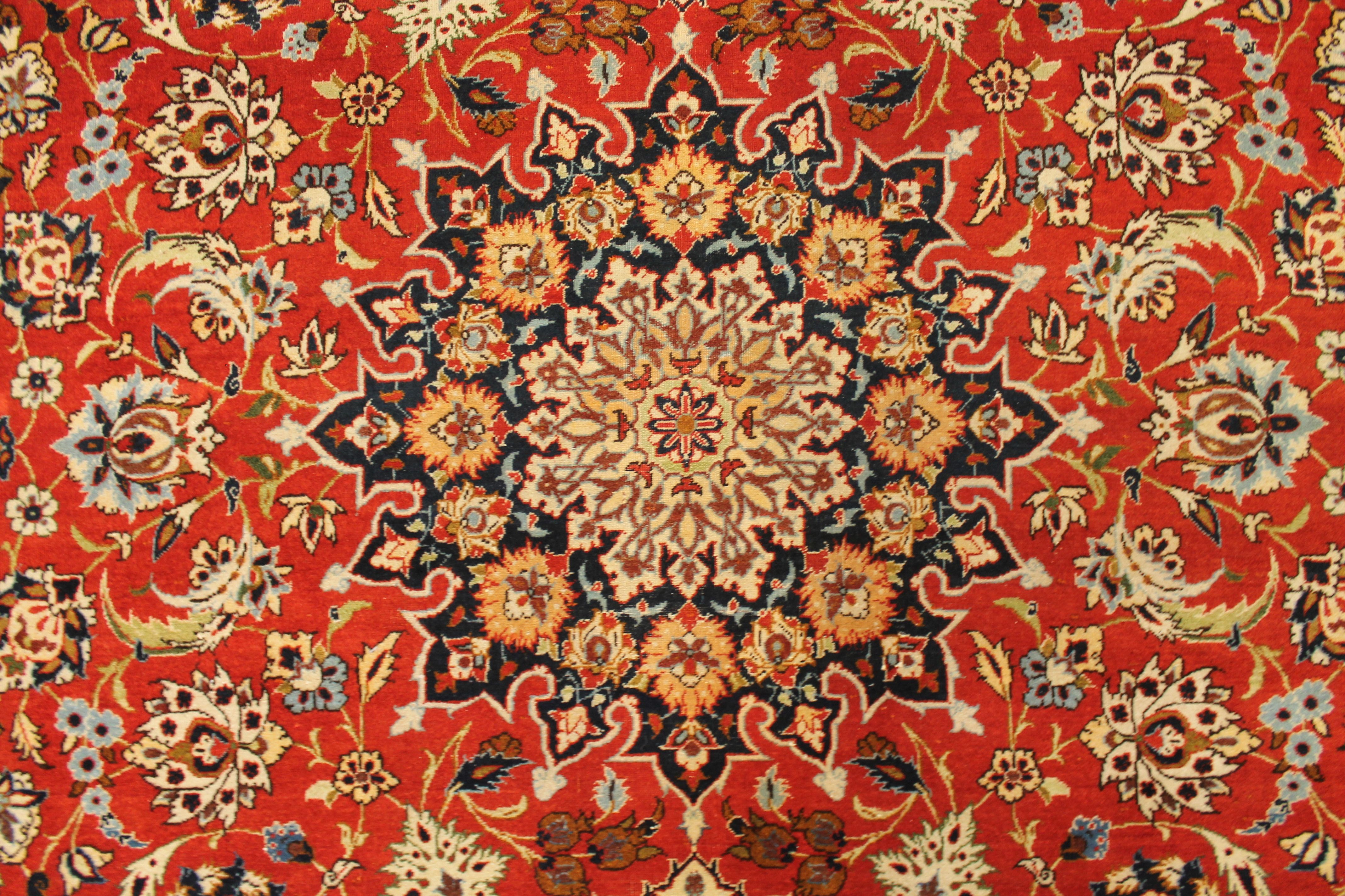 Antique Isfahan carpet