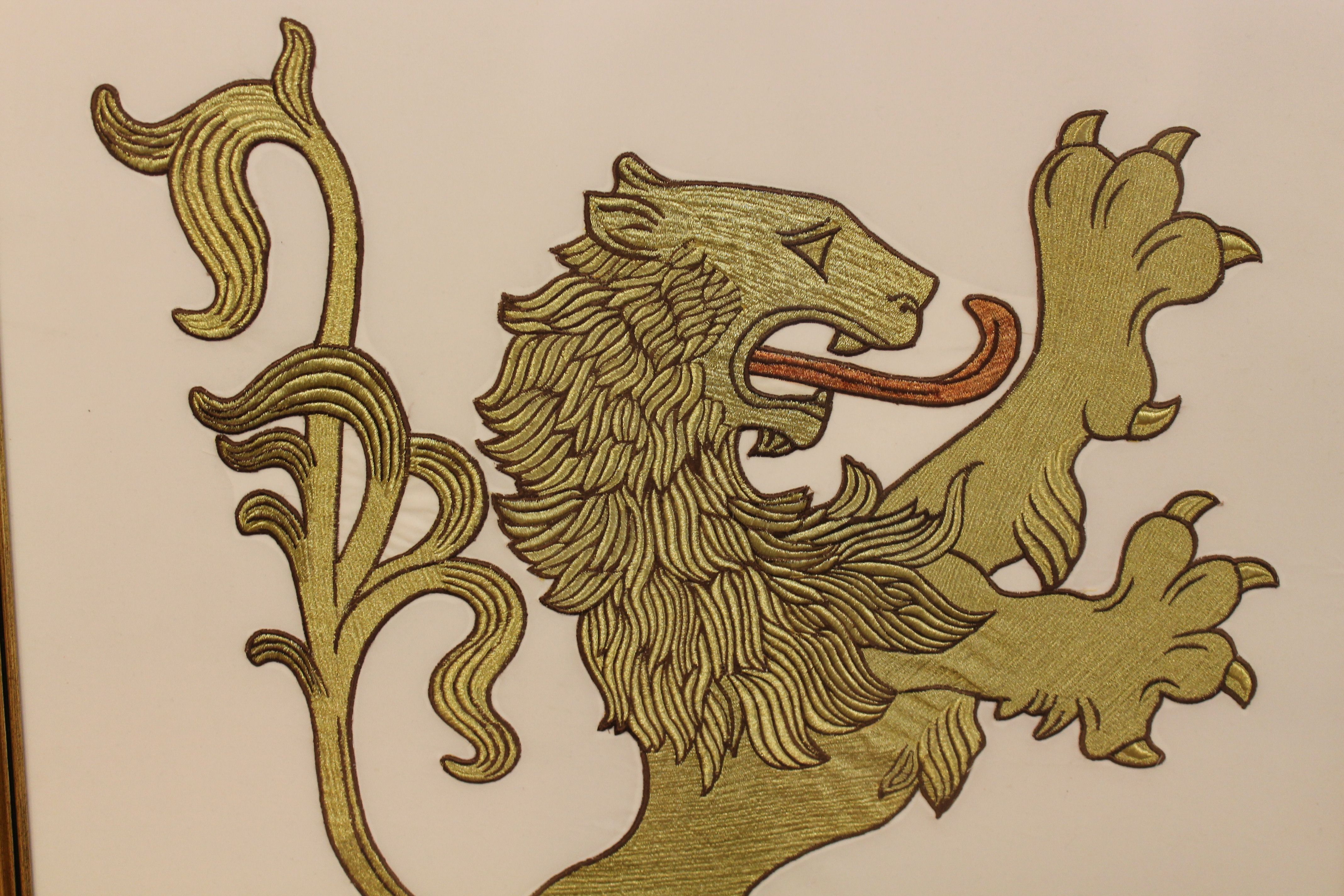 Large Heraldic Lion Embroidery