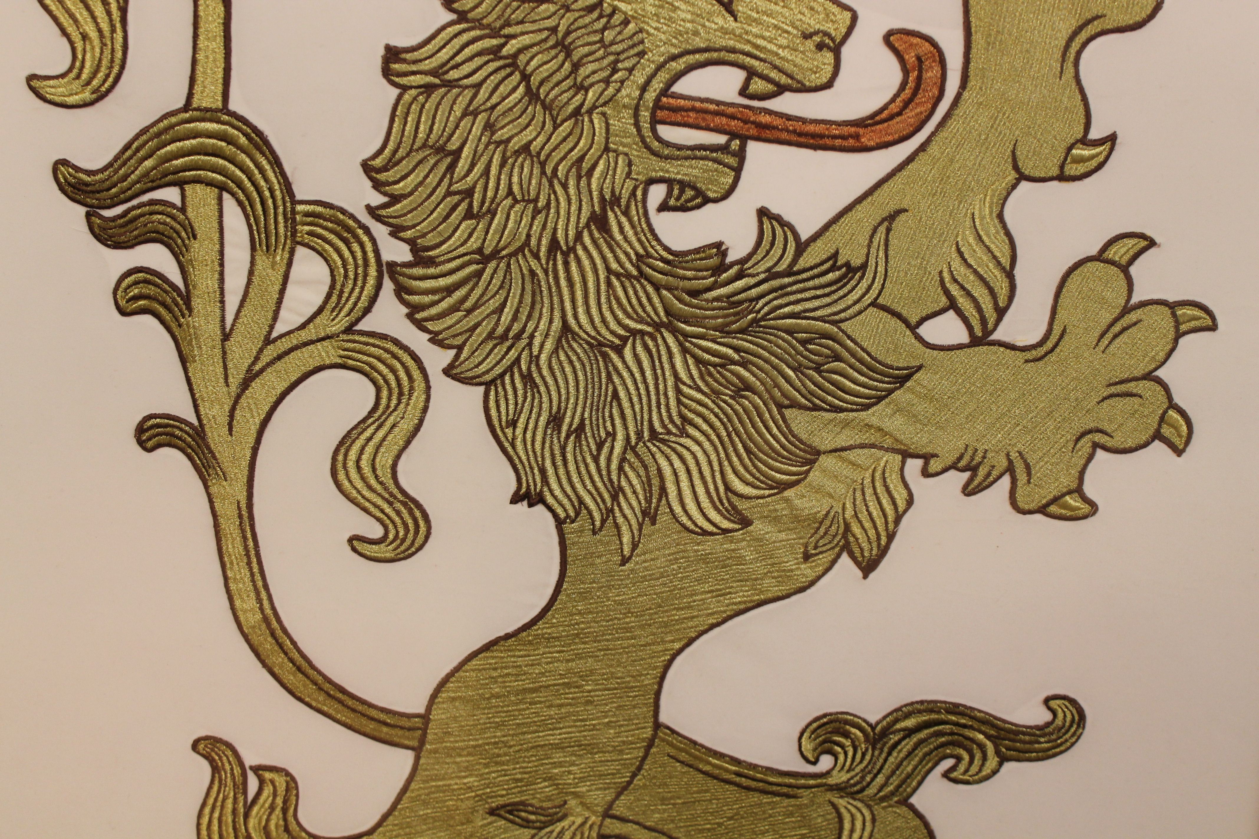 Large Heraldic Lion Embroidery