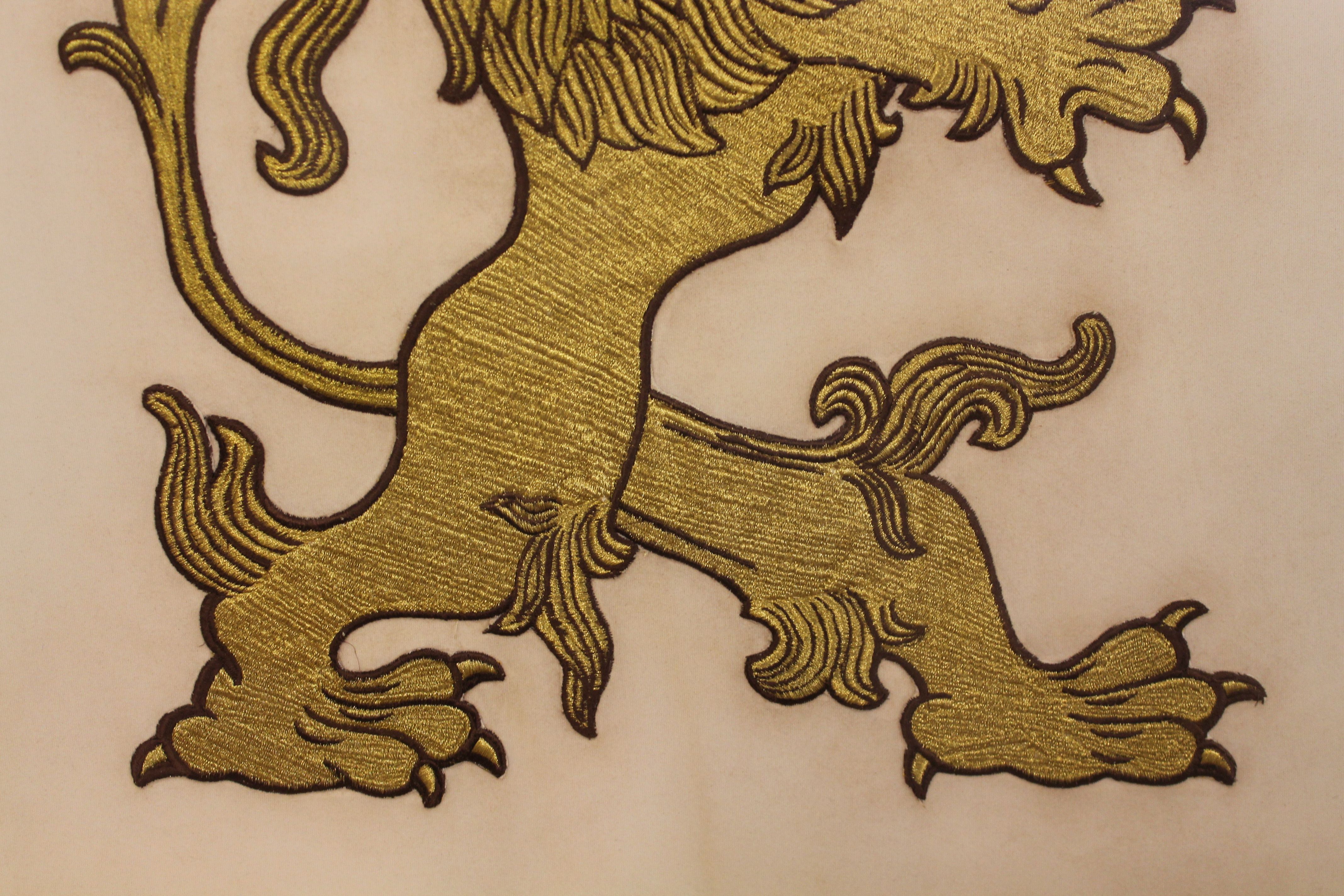Small Heraldic Lion Embroidery