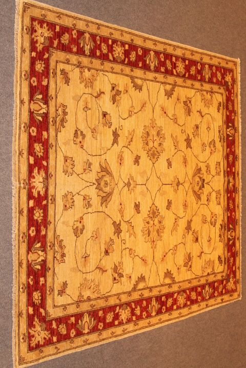 Zahrabhad rug