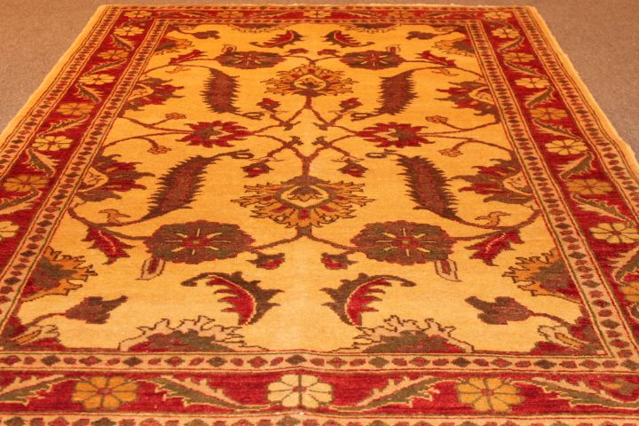 New Tabriz rug