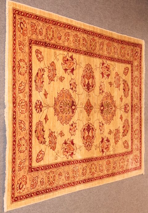 Sultan Abad rug