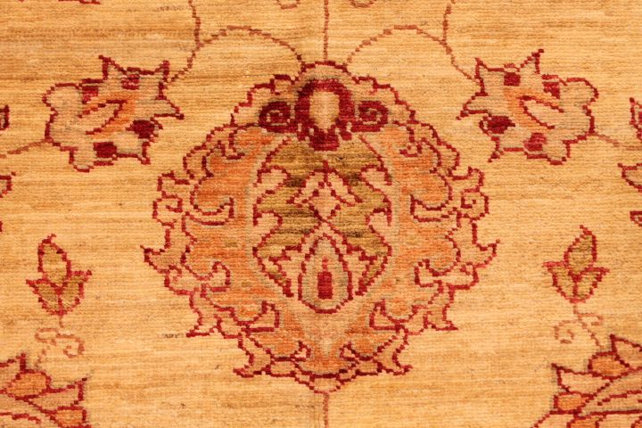 Sultan Abad rug