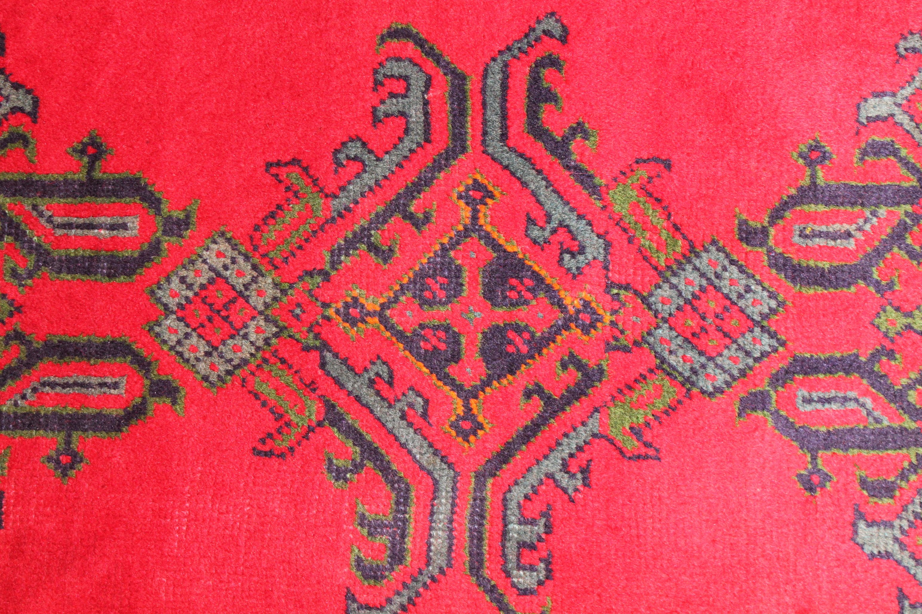 Antique Ushak carpet