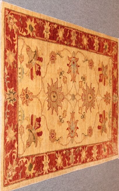 New Sultan Abad rug