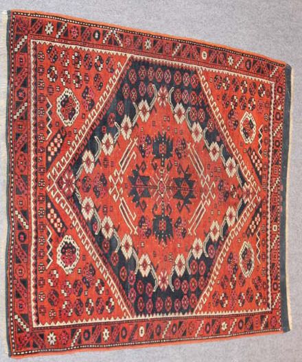 Bergama rug