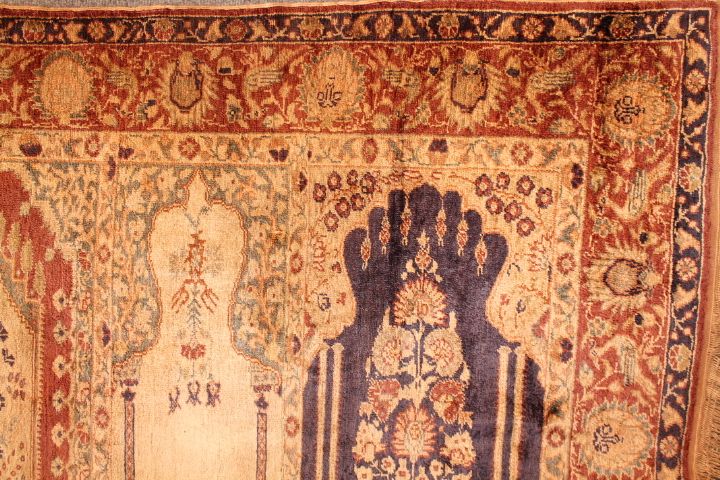 Antique silk Kaisari