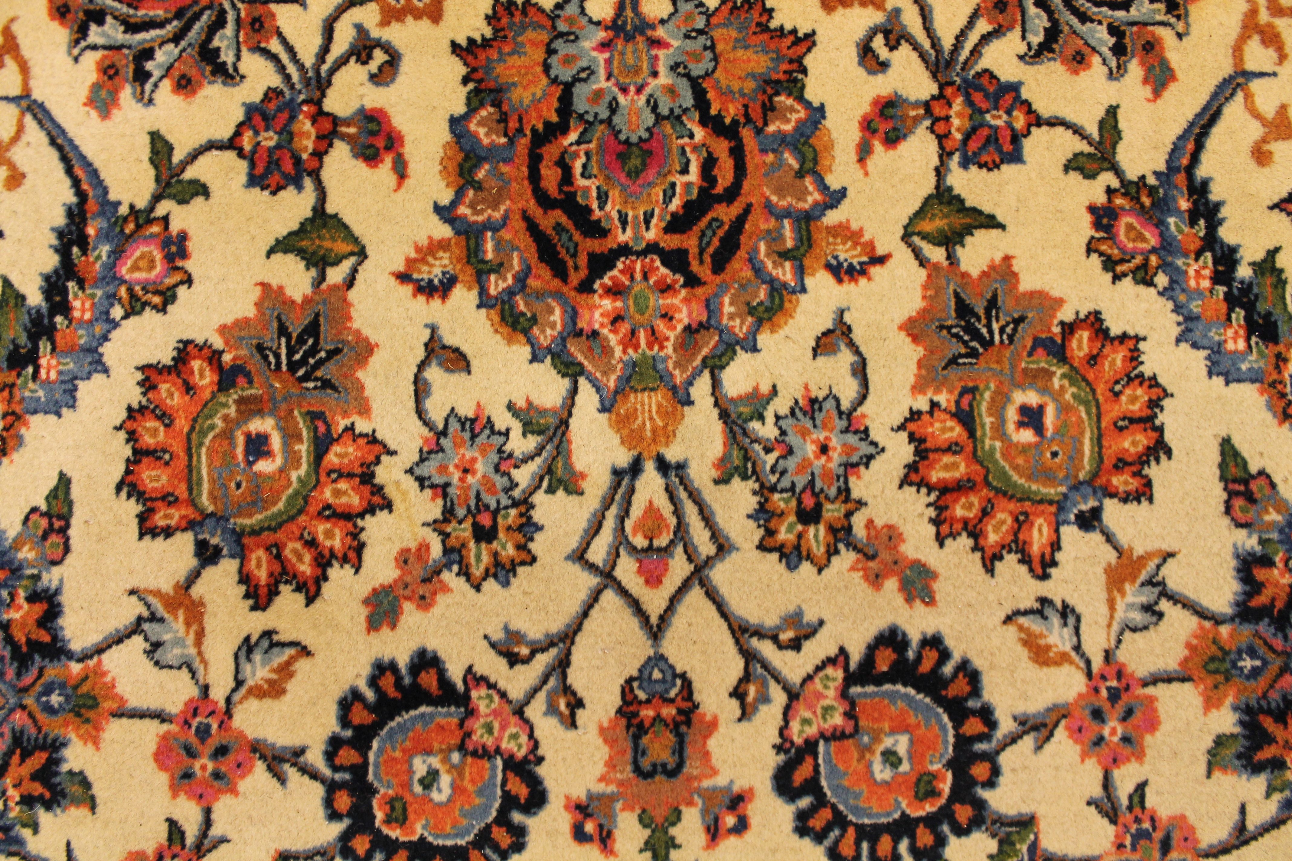 Fine antique Kashan Carpet