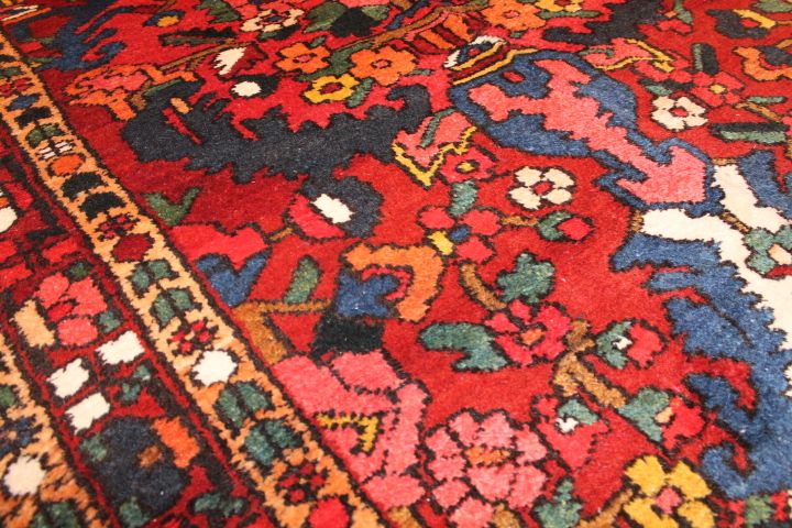 Bakhtiari rug