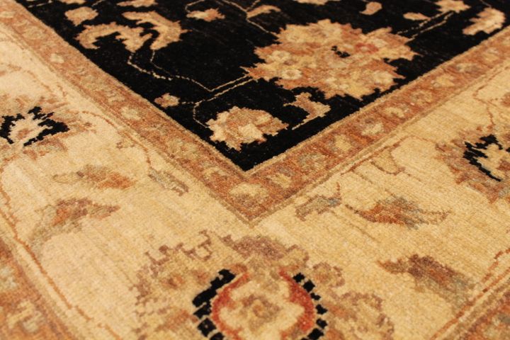 Sultan Abad rug