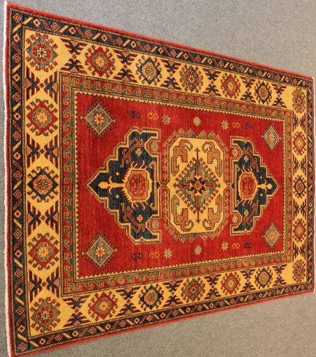 Handasi rug