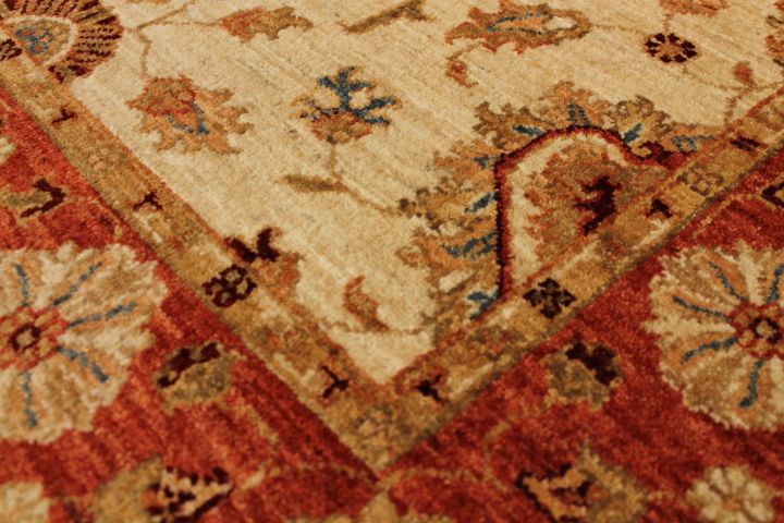 Sultan Abad rug