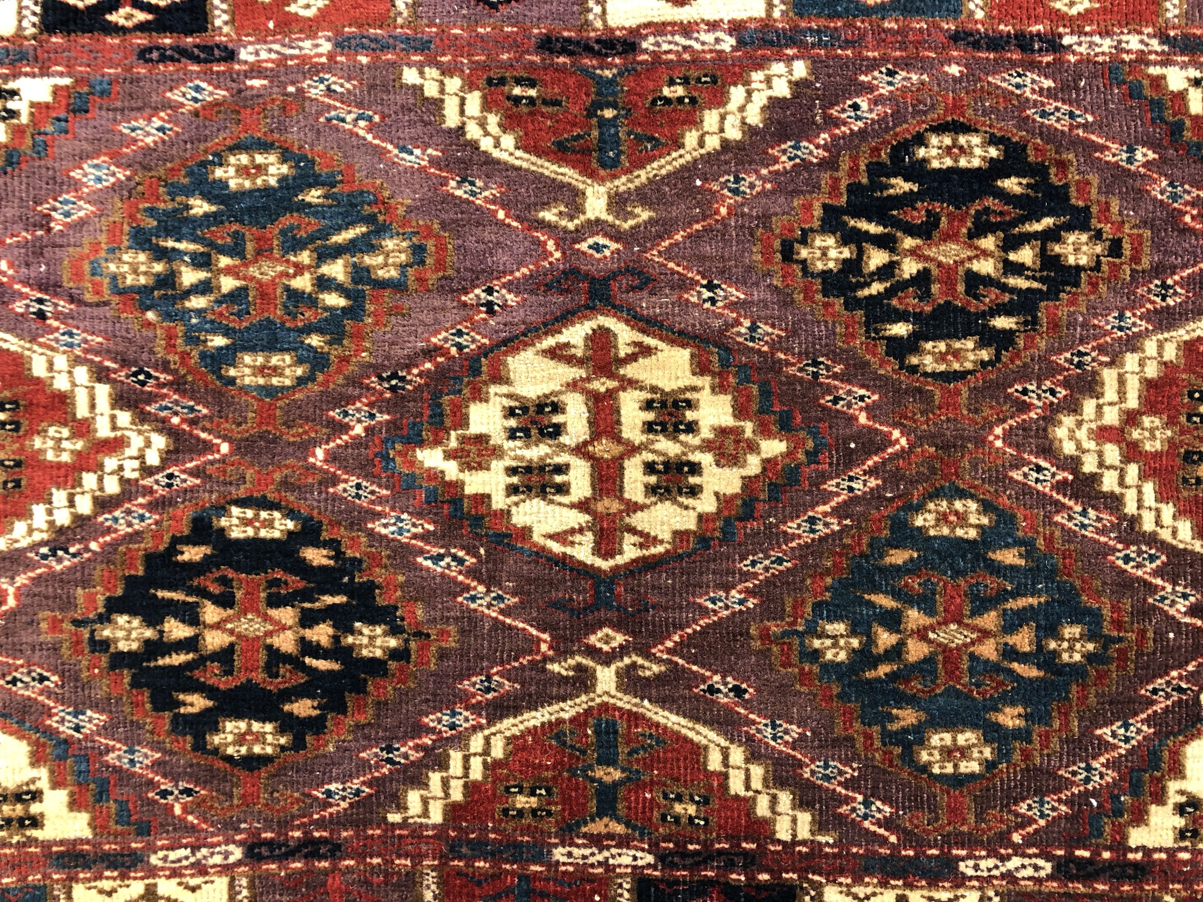 Antique Chodor Juval