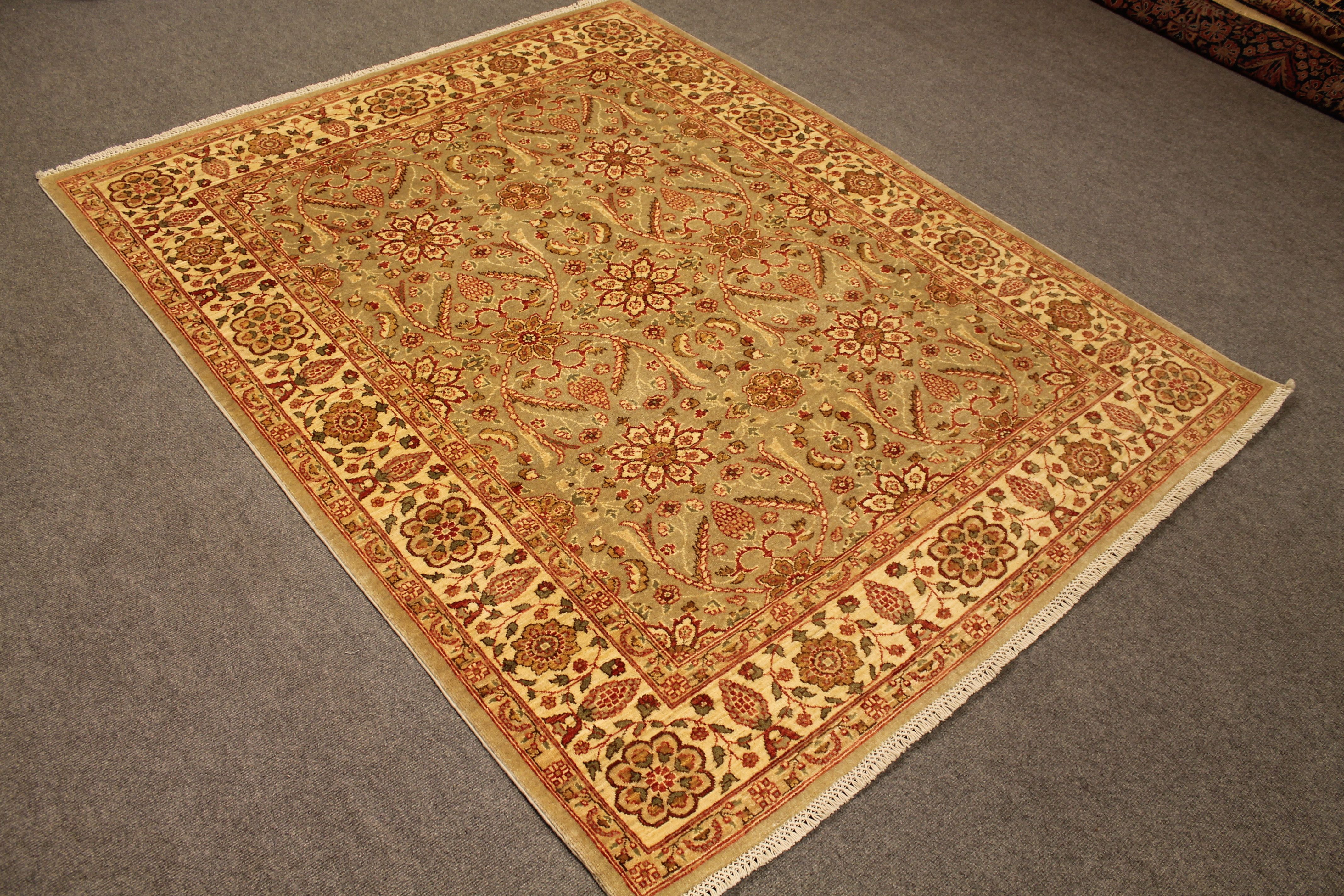 Akhdar rug