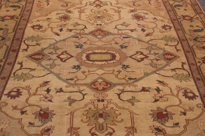 Heriz Soumak carpet