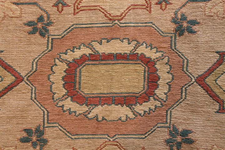 Heriz Soumak carpet