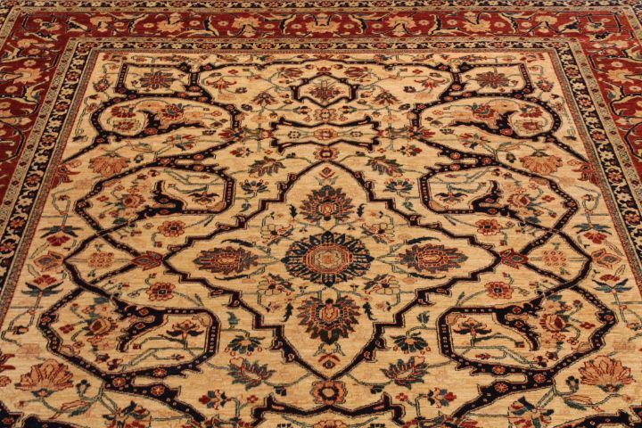New Kashan carpet