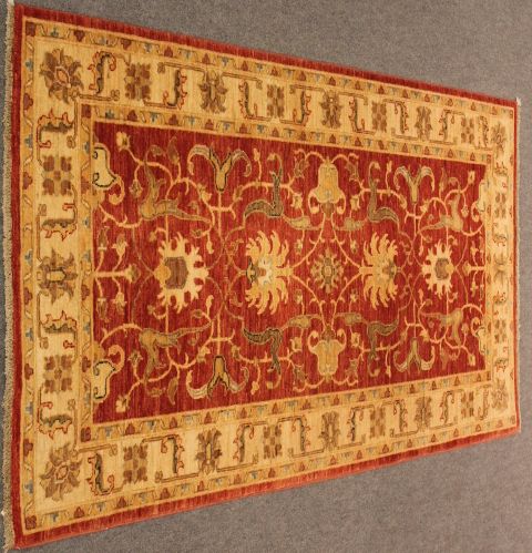 Sultan Abad rug