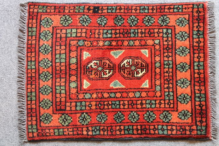 Small Auktchi rug