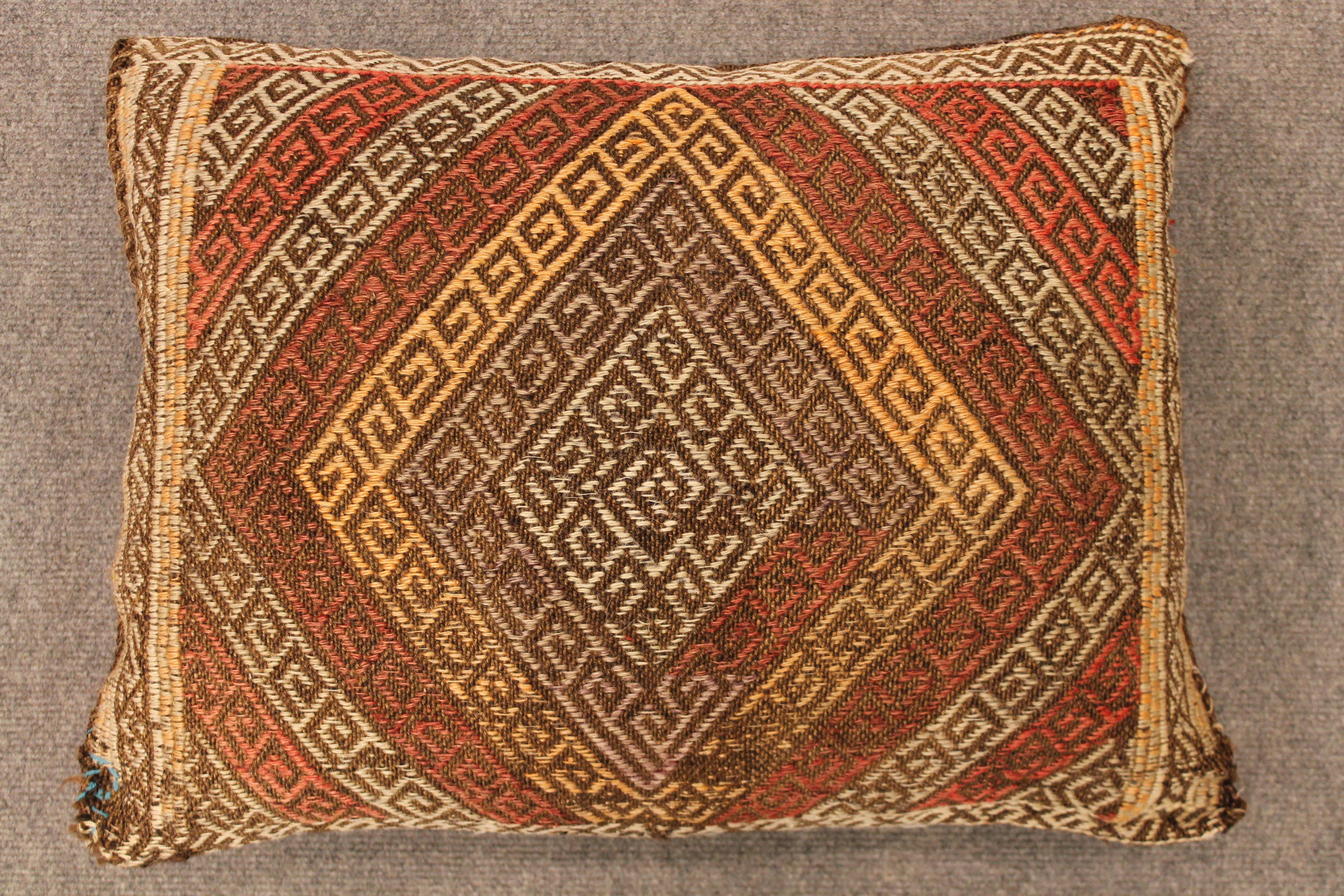 Baluch Cushion