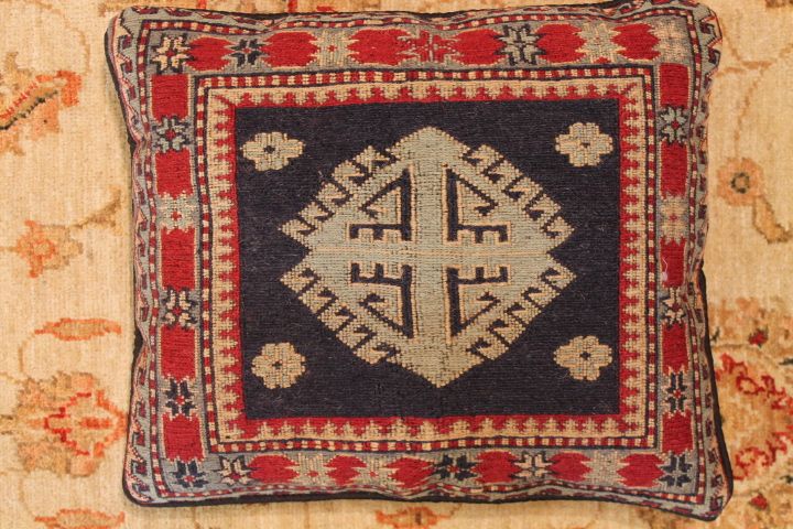 Caucasian Somak cushion