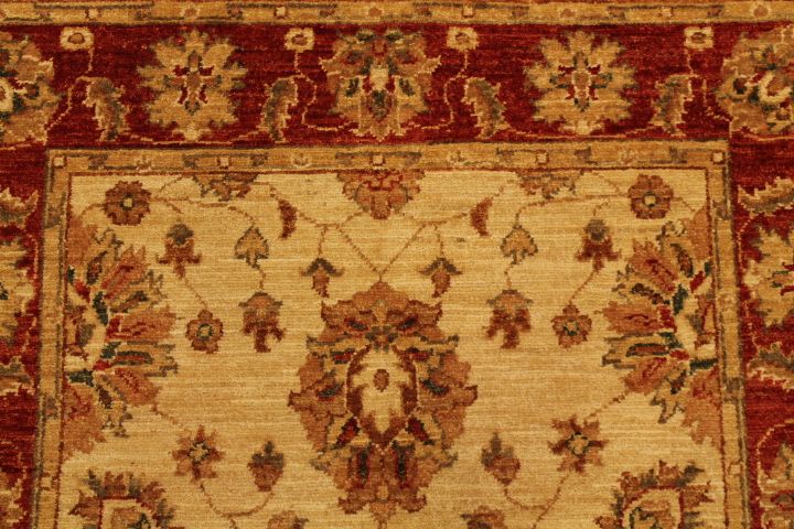 New Kashan desing rug