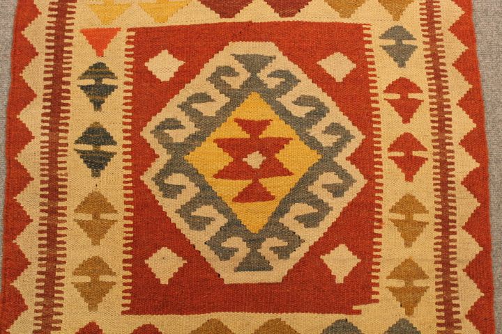 Qashqai Kilim runner