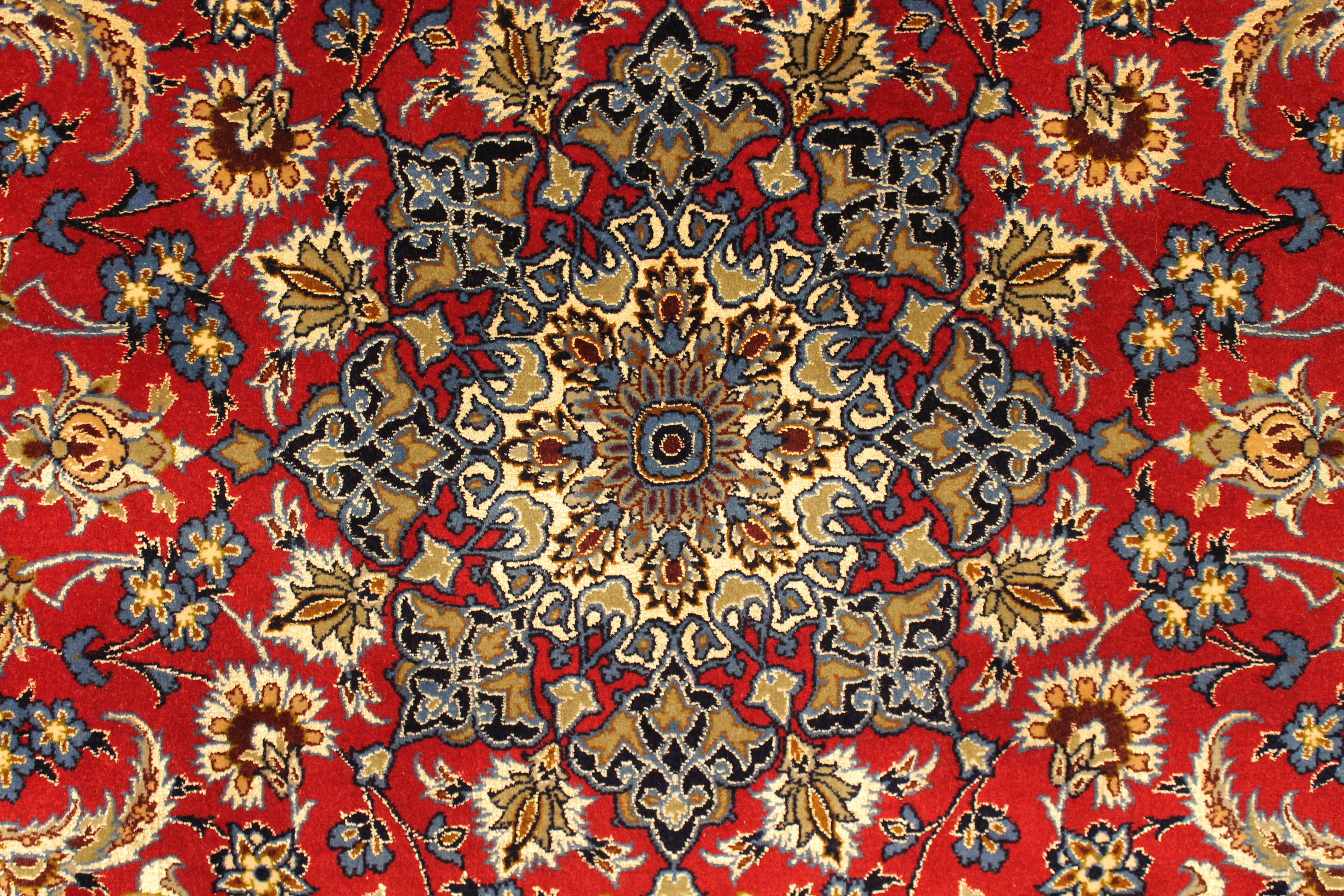 Isfahan rug