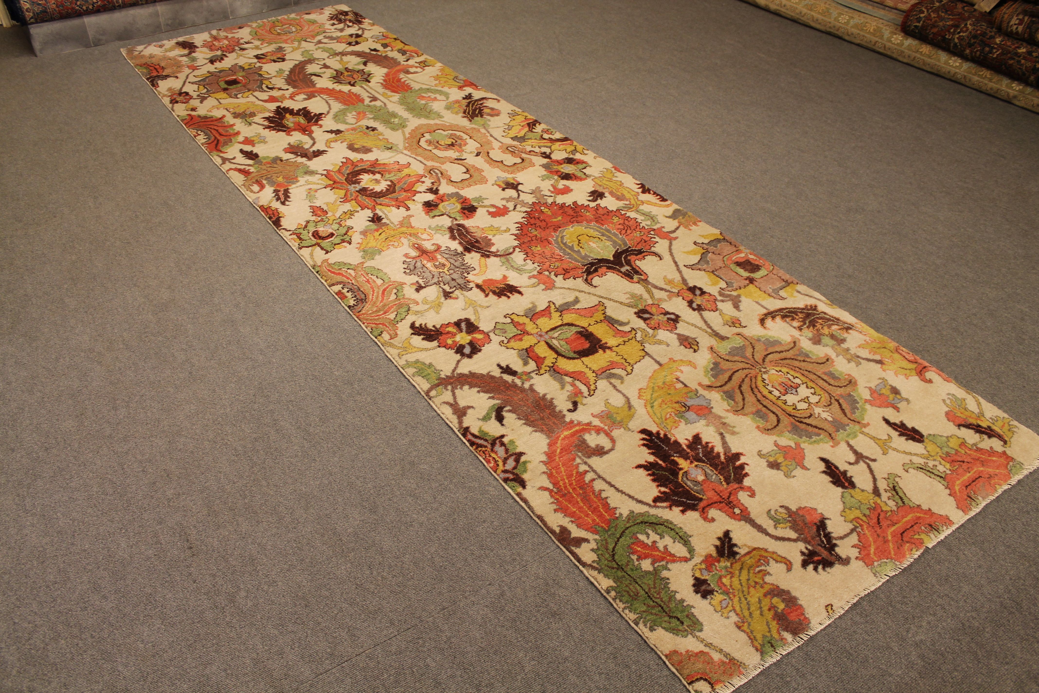 Zihoor long rug