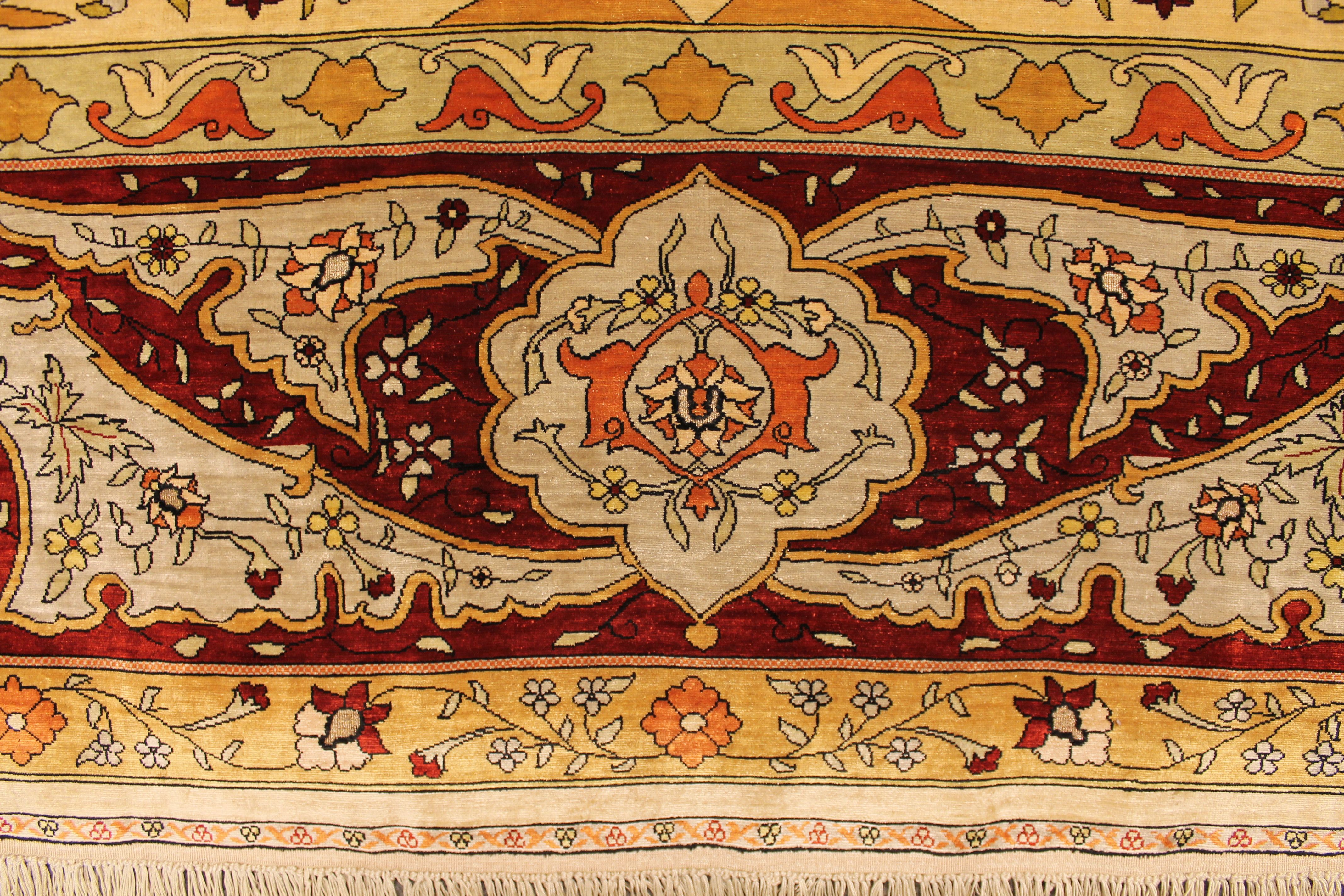 Top Kapi silk rug