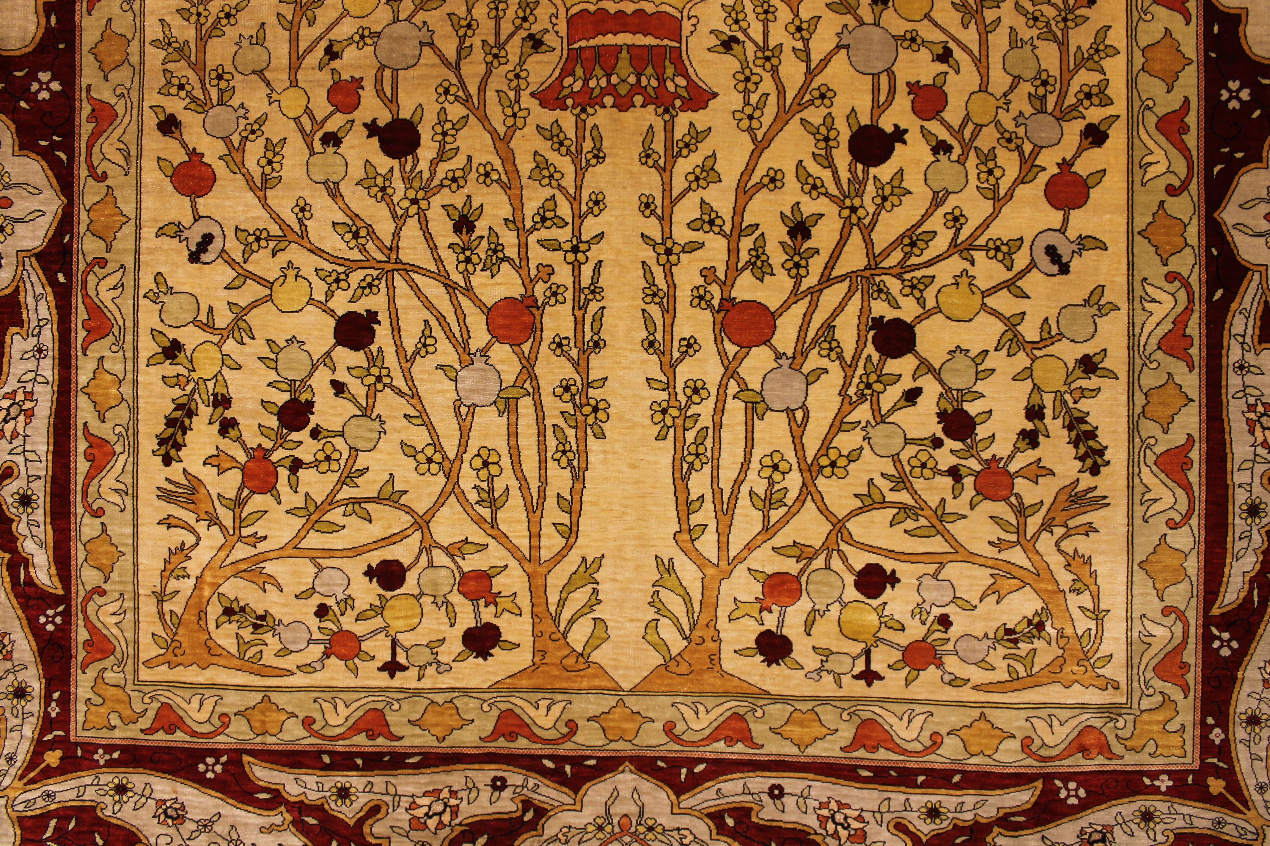 Top Kapi silk rug