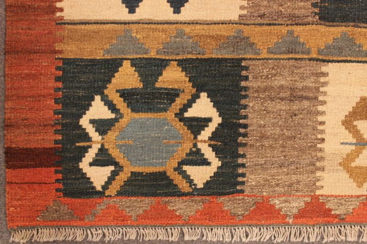 Qashqai Kilim