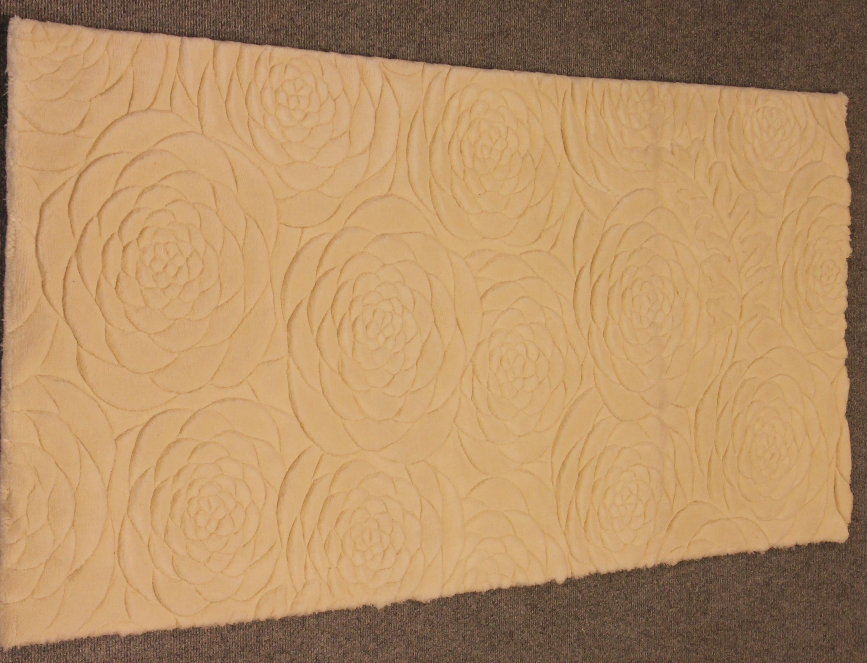 Ivory Rose rug