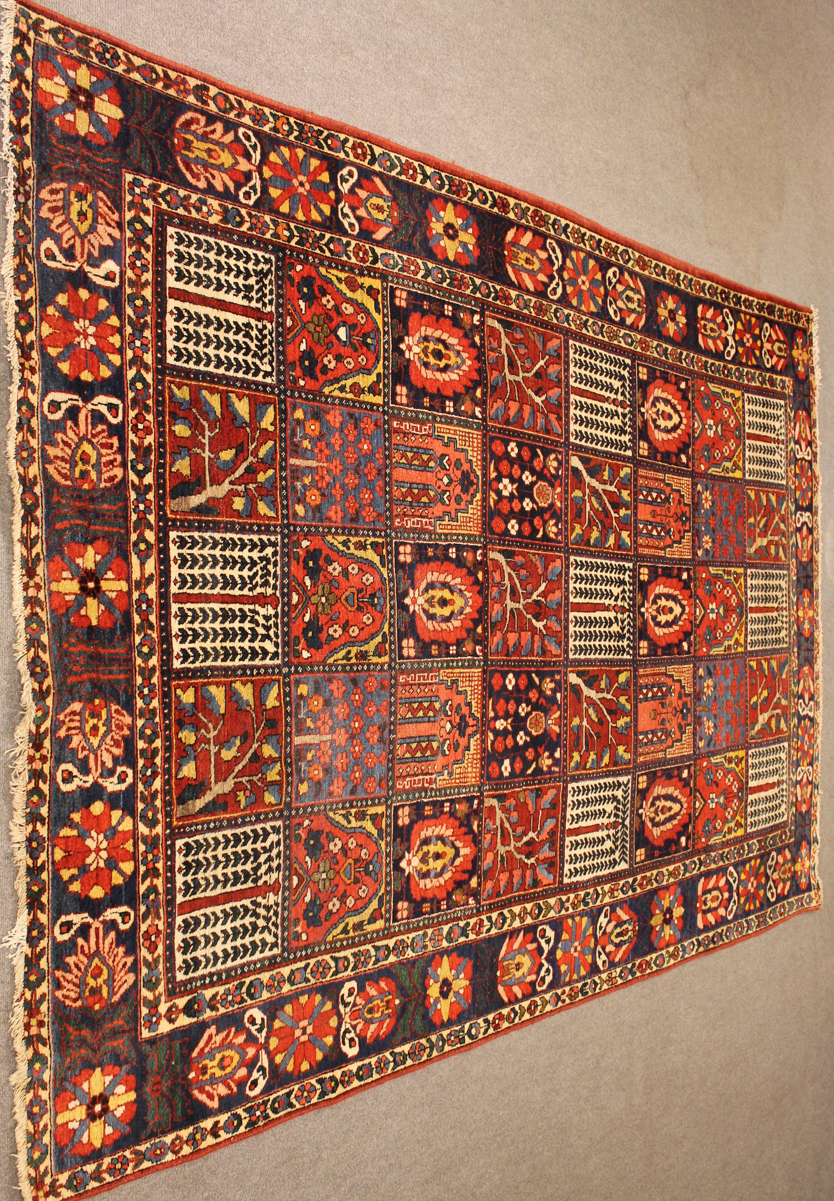 Bakhtiar carpet