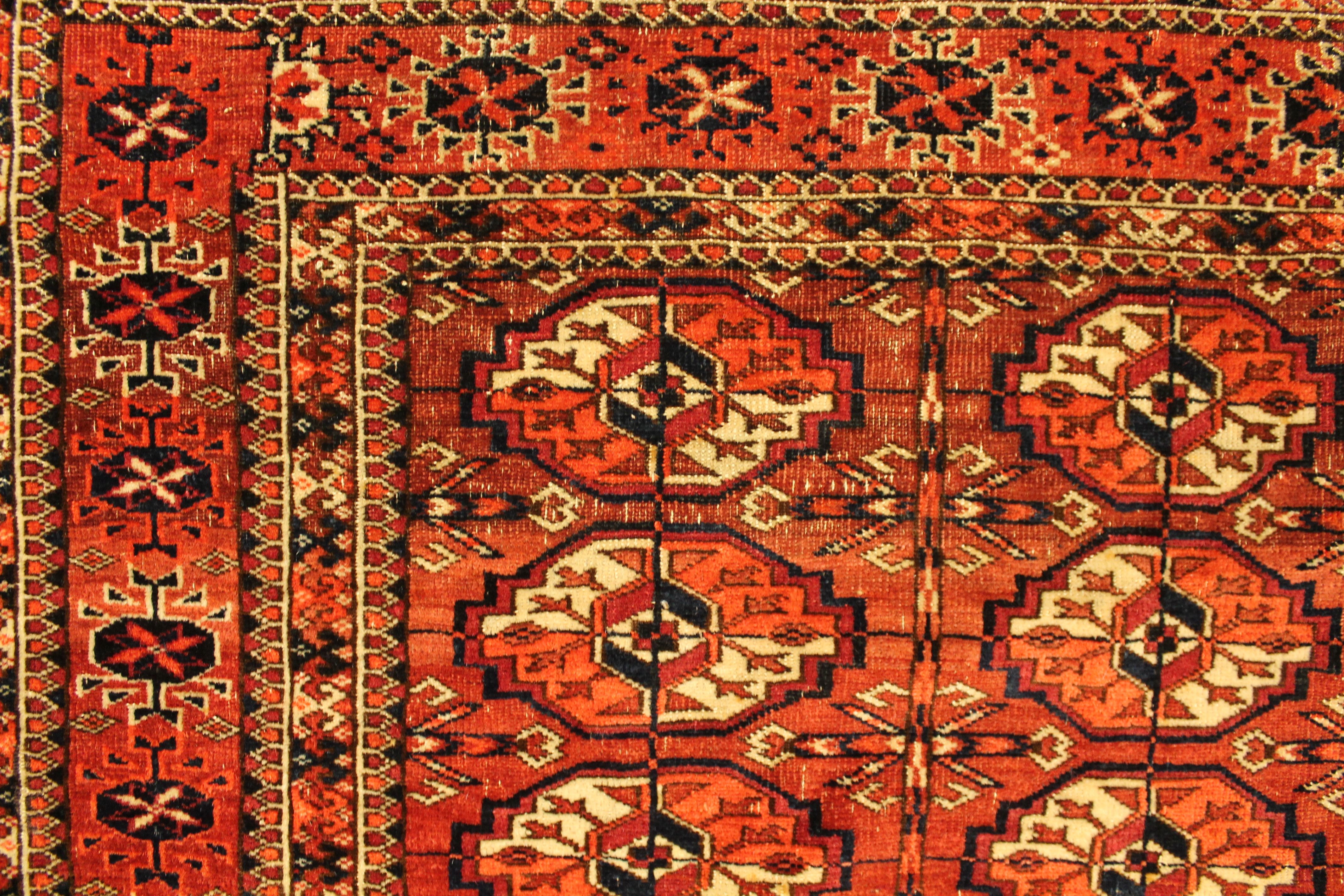 Antique Tekke rug