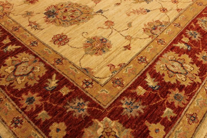 New Tabriz rug