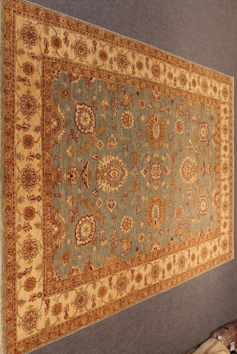 New Kashan desing rug