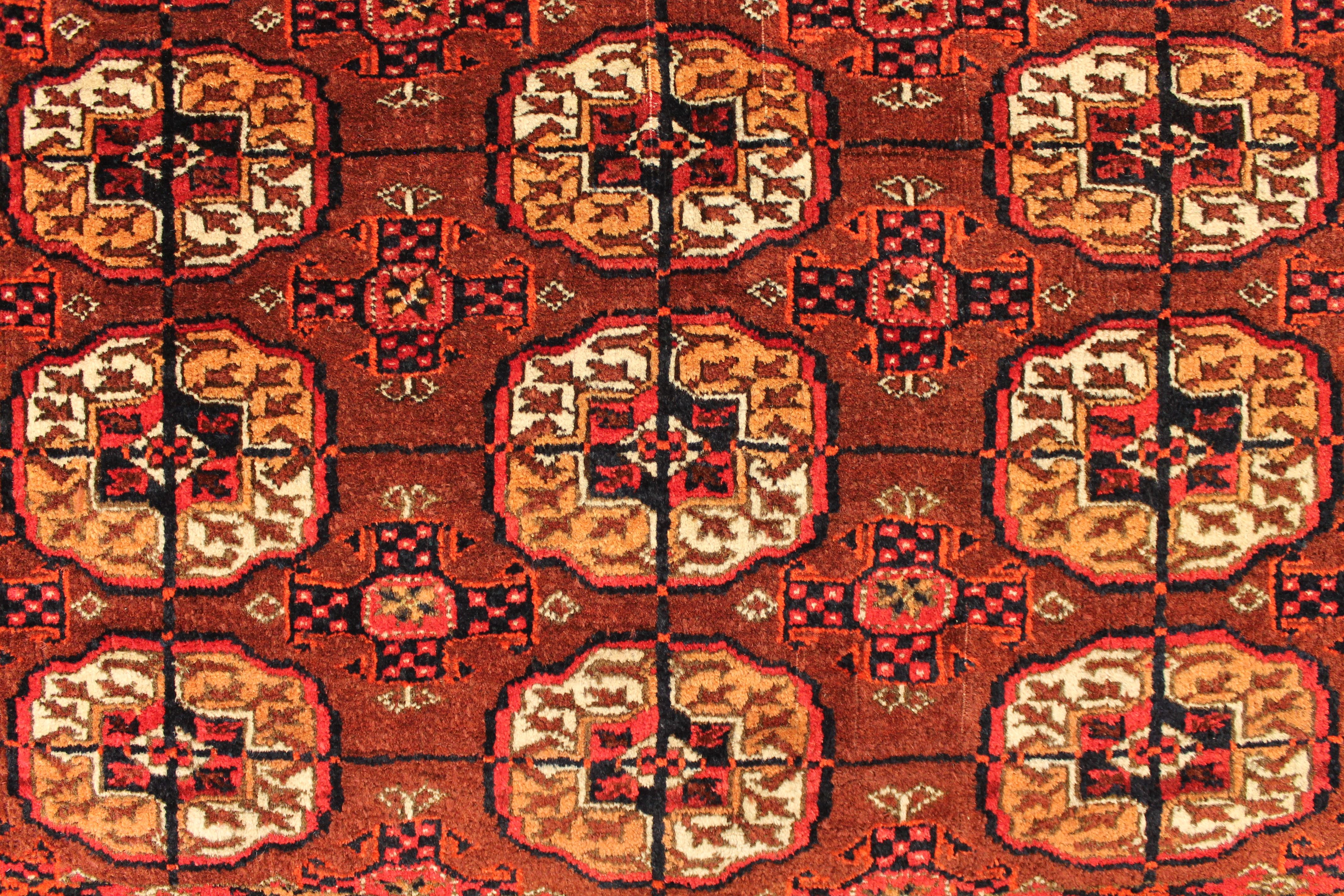 Antique Tekke rug