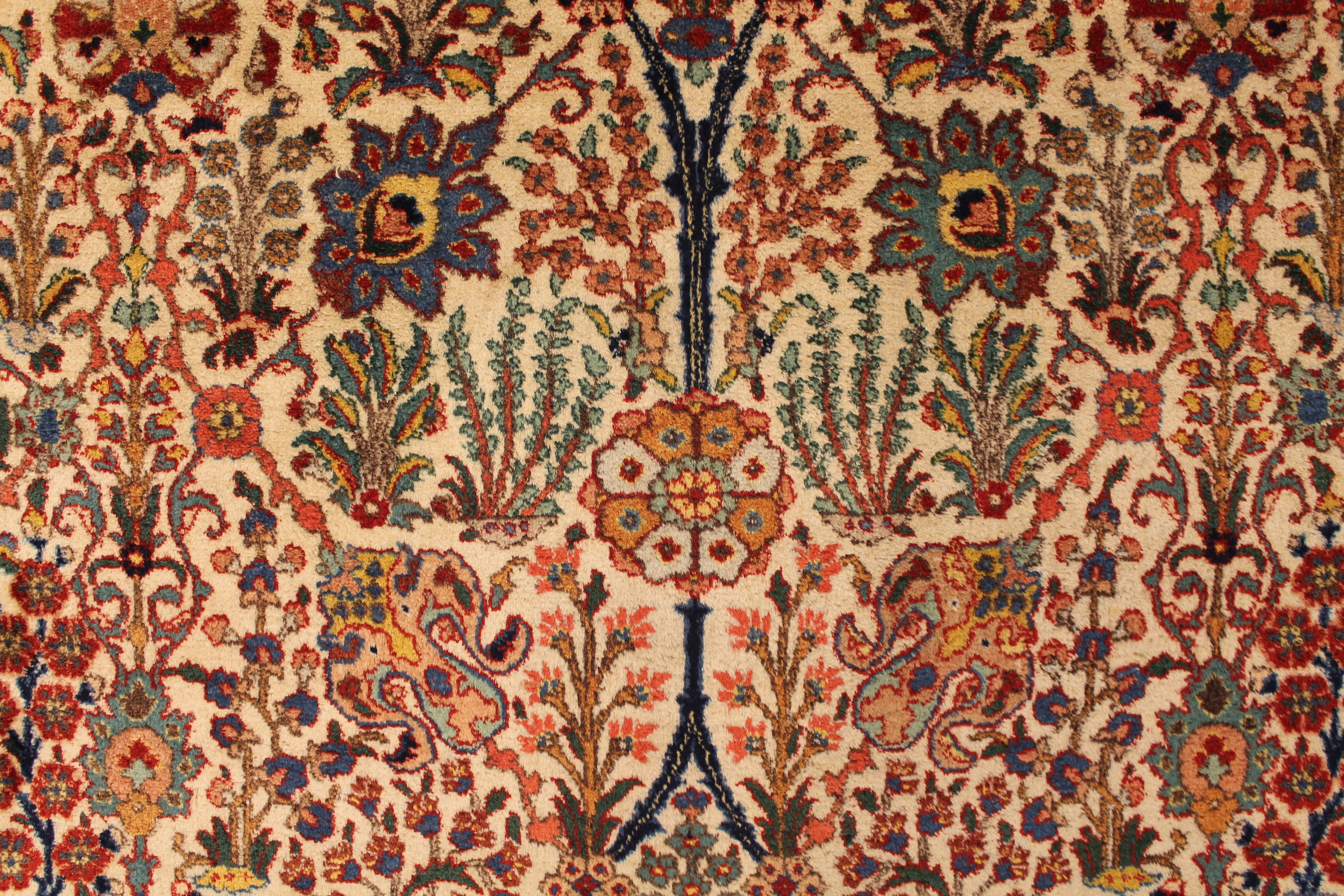 Tabriz carpet