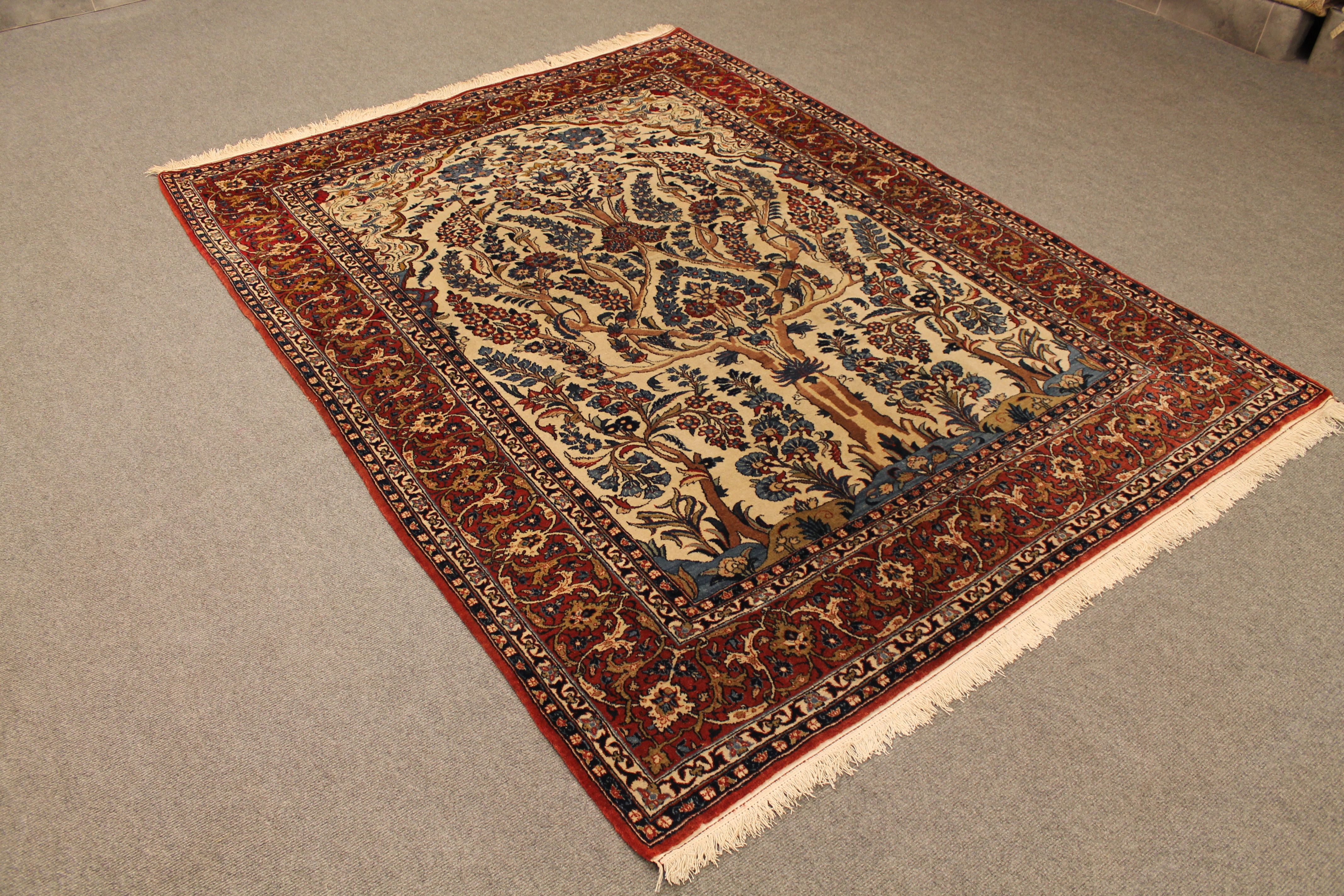 Antique Isfahan Ahmad rug