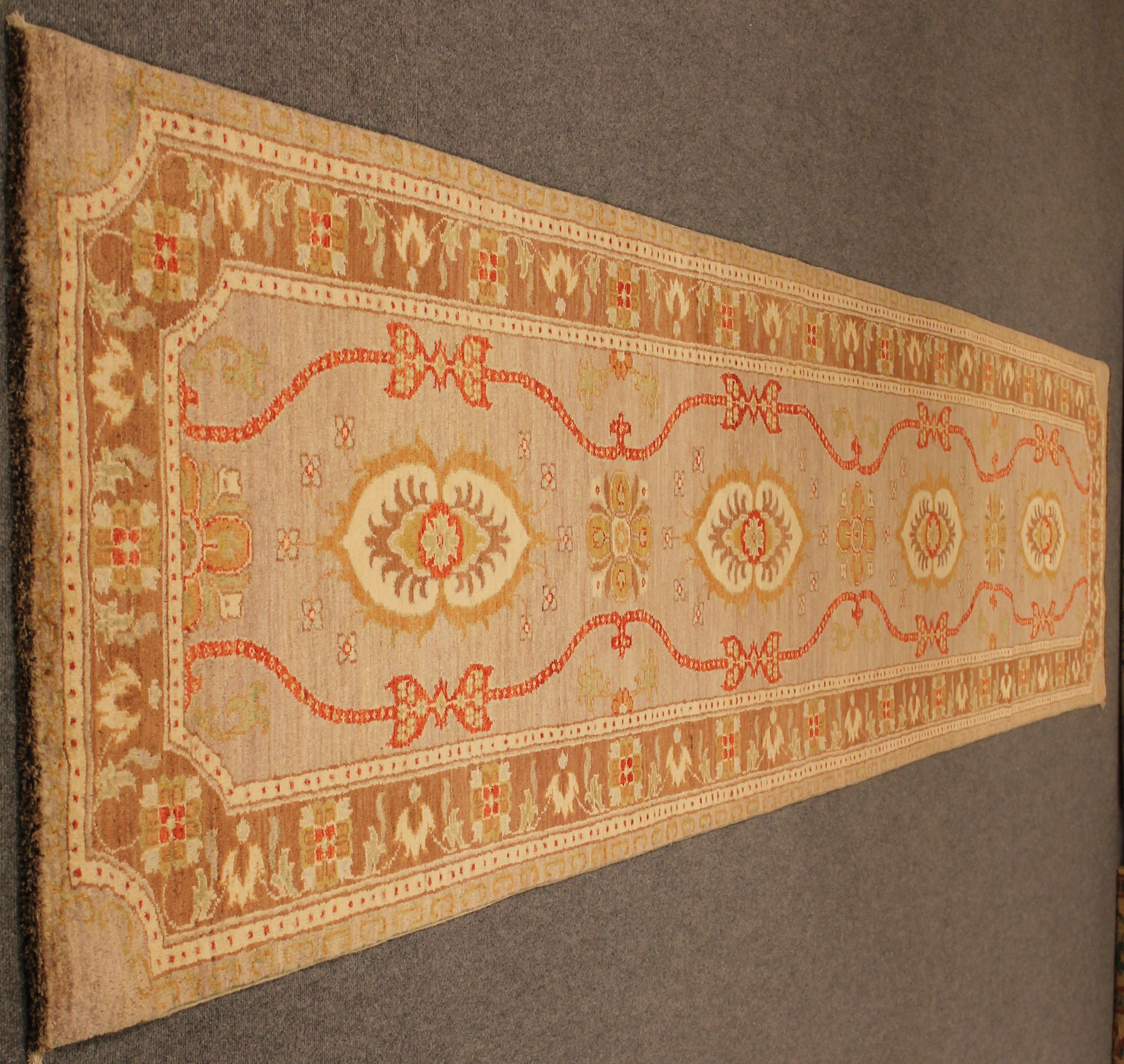 Art &amp; Crafts runner