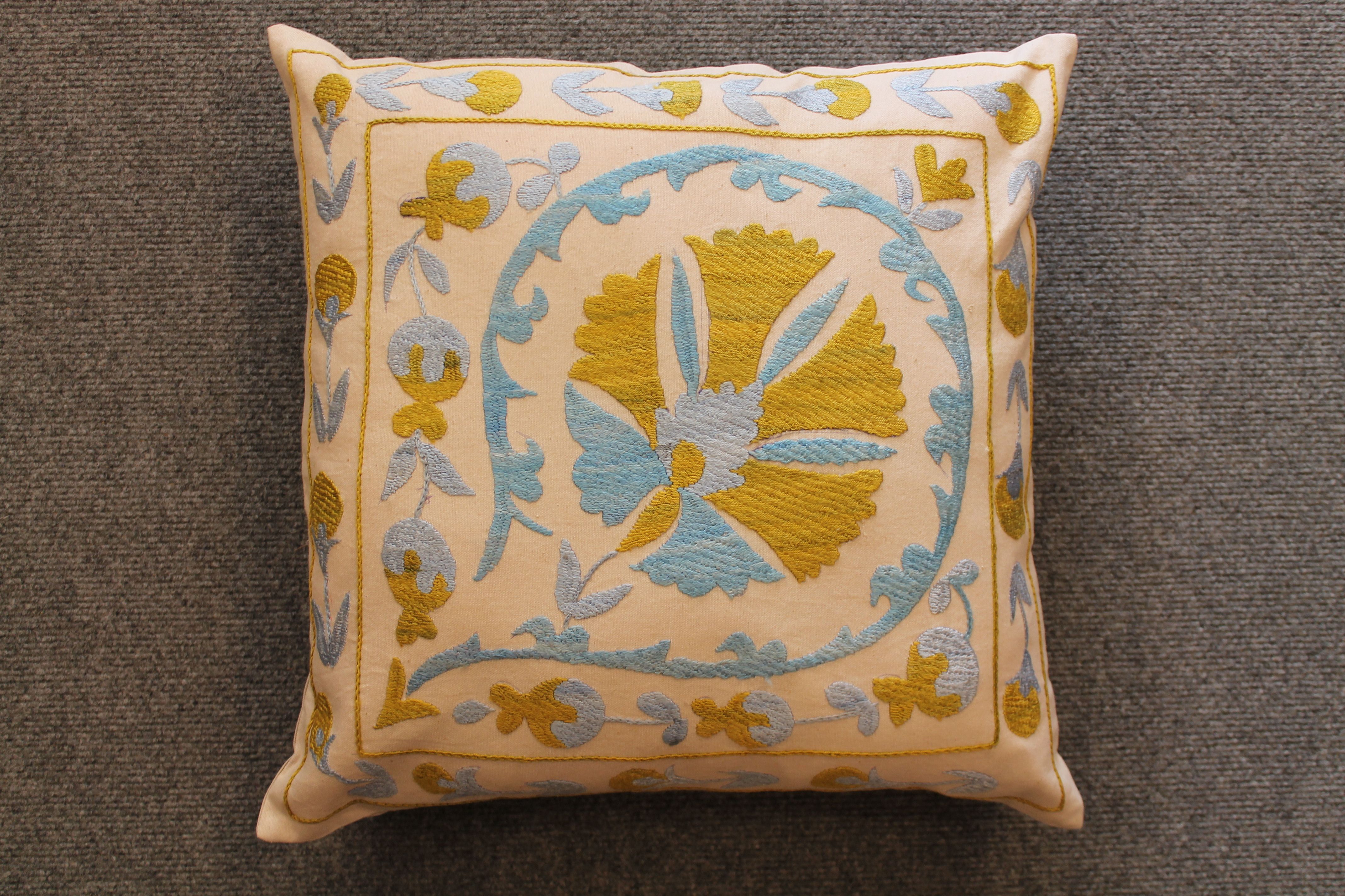 Uzbek Cushion