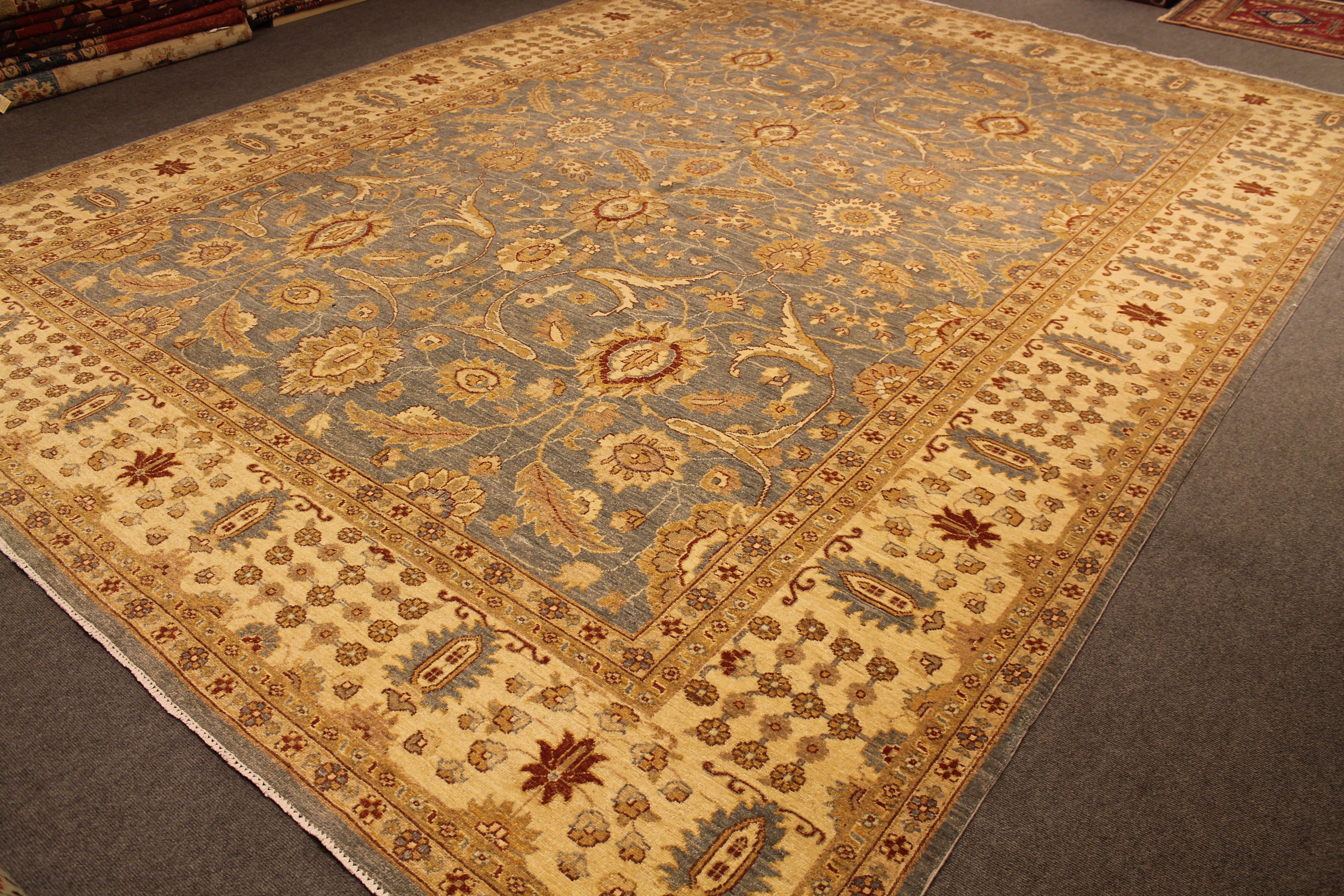 Savavid Carpet