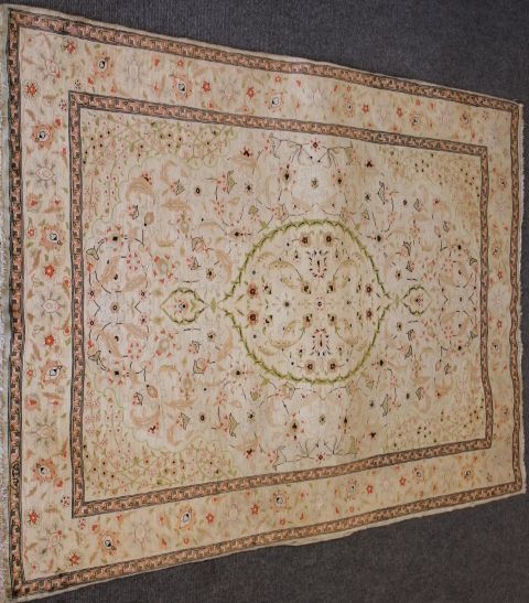 Silk Heriki rug