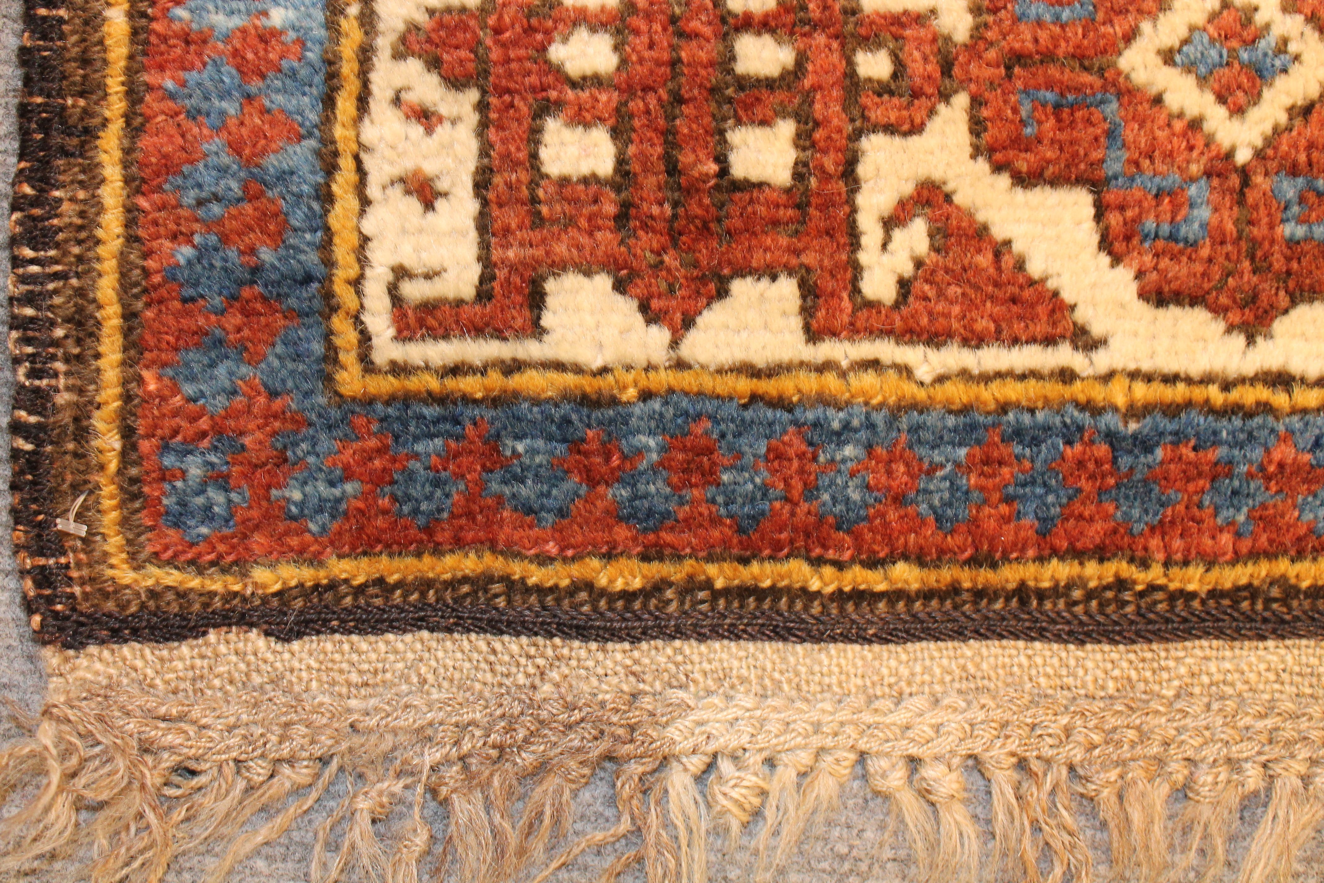 Antique Daghstan rug