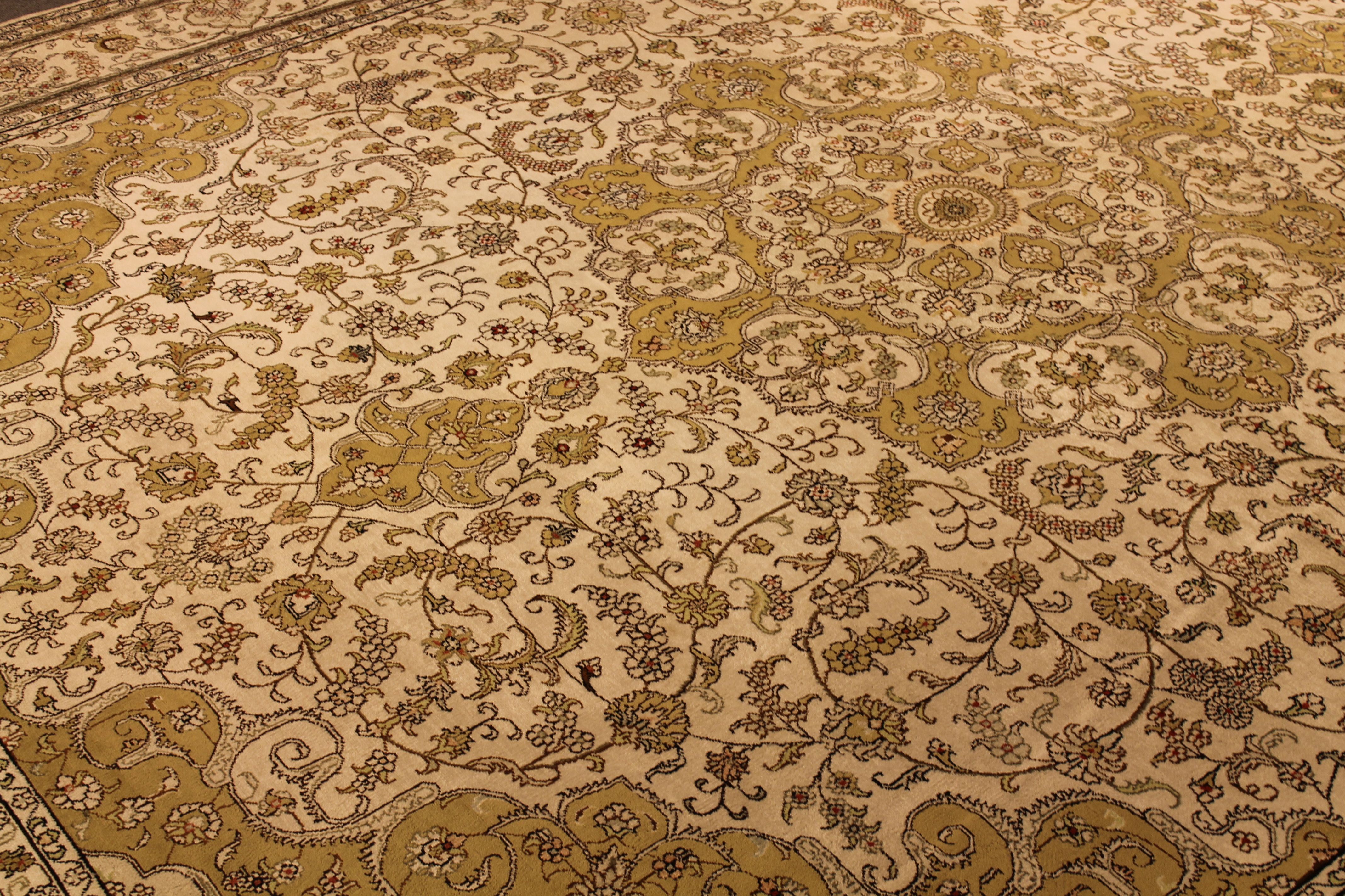 Shamiri carpet