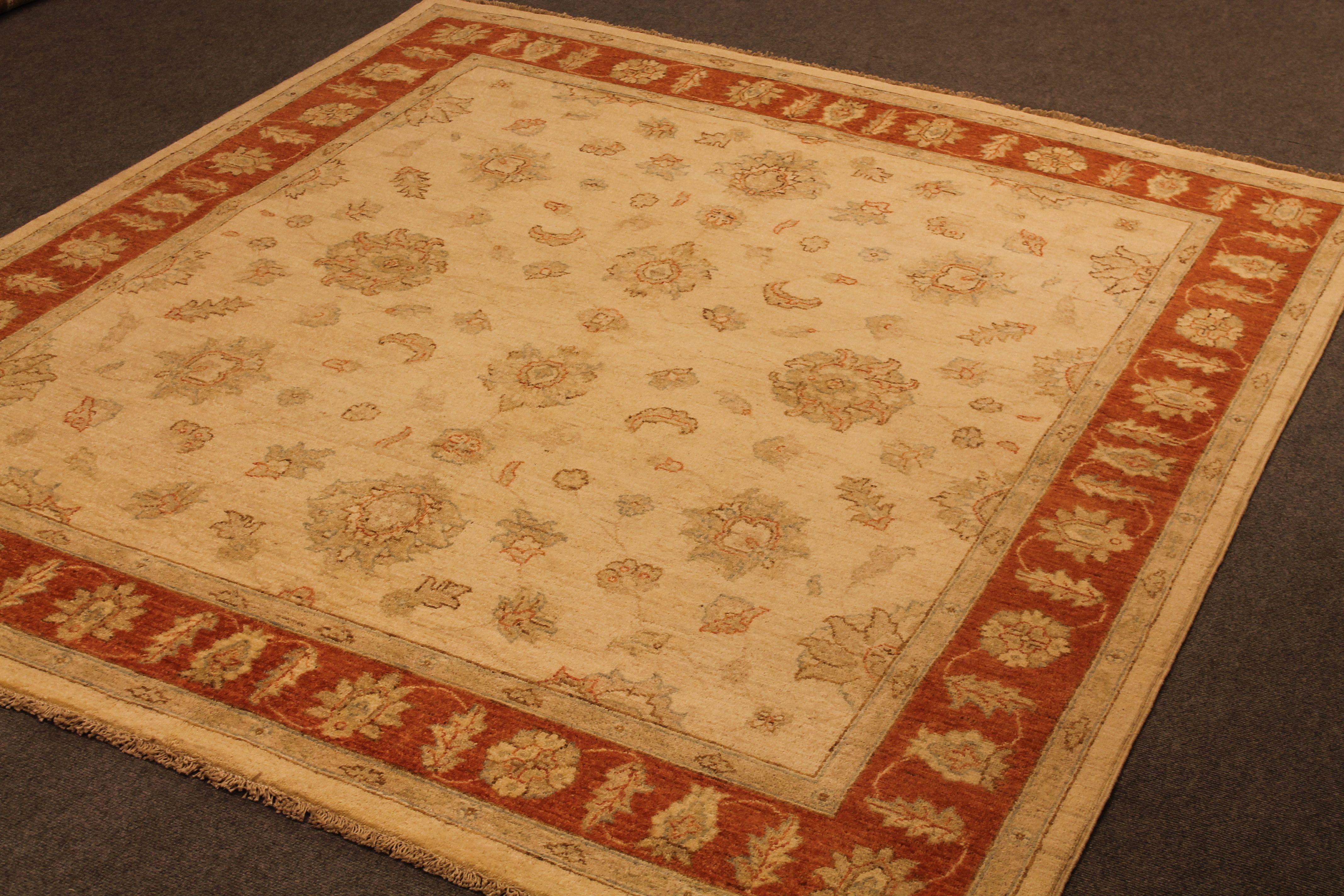 Floral wool rug